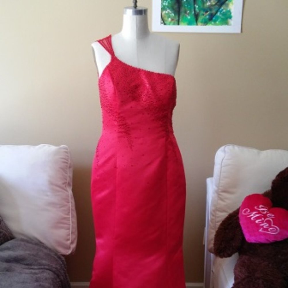 Elegant One-Shoulder Pink Prom Dress